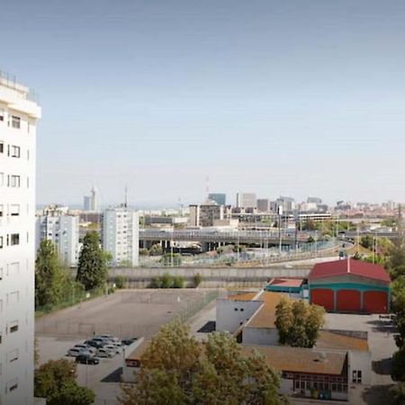 Modern Apartment For Family And Group Of Friends Sacavém Dış mekan fotoğraf