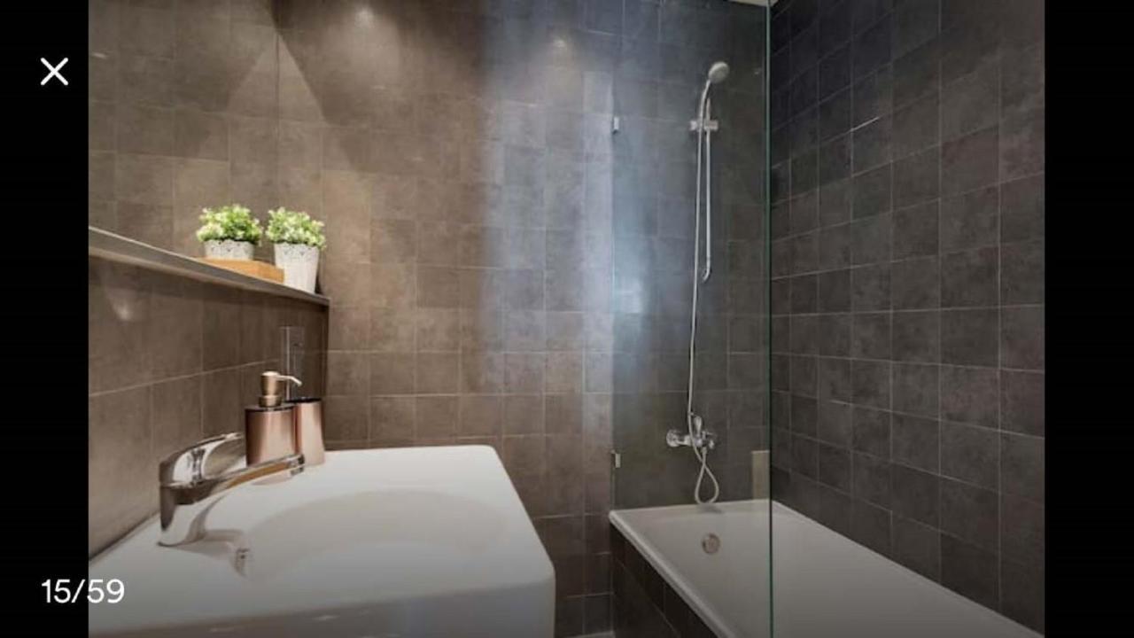 Modern Apartment For Family And Group Of Friends Sacavém Dış mekan fotoğraf