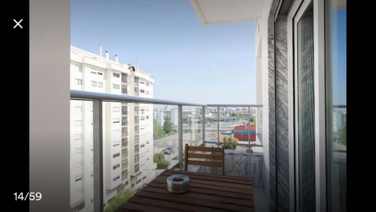 Modern Apartment For Family And Group Of Friends Sacavém Dış mekan fotoğraf